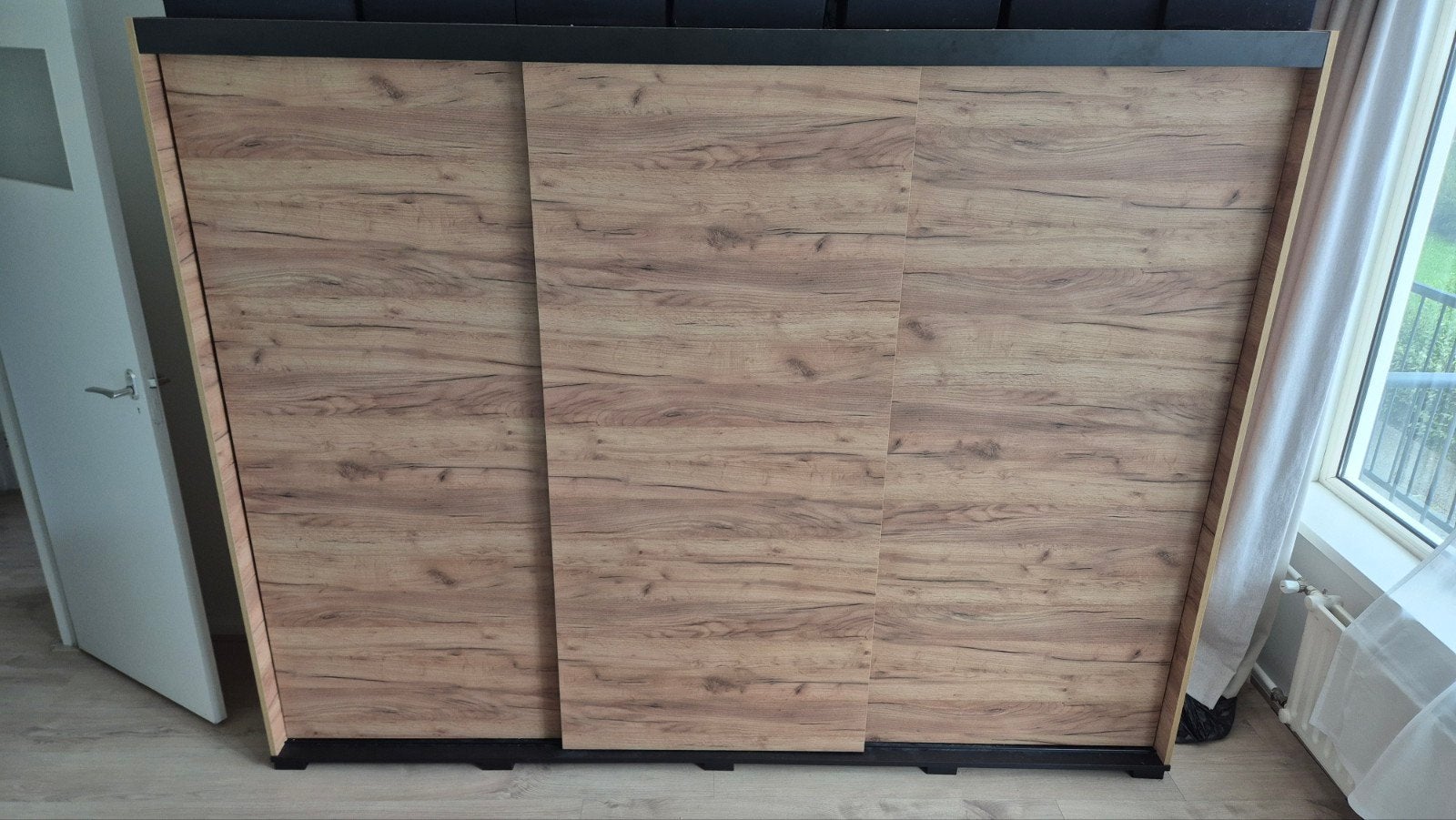 Meubella Kledingkast Eiken 250cm, Huis en Inrichting, Ophalen, Met deur(en), Eikenhout, Zo goed als nieuw