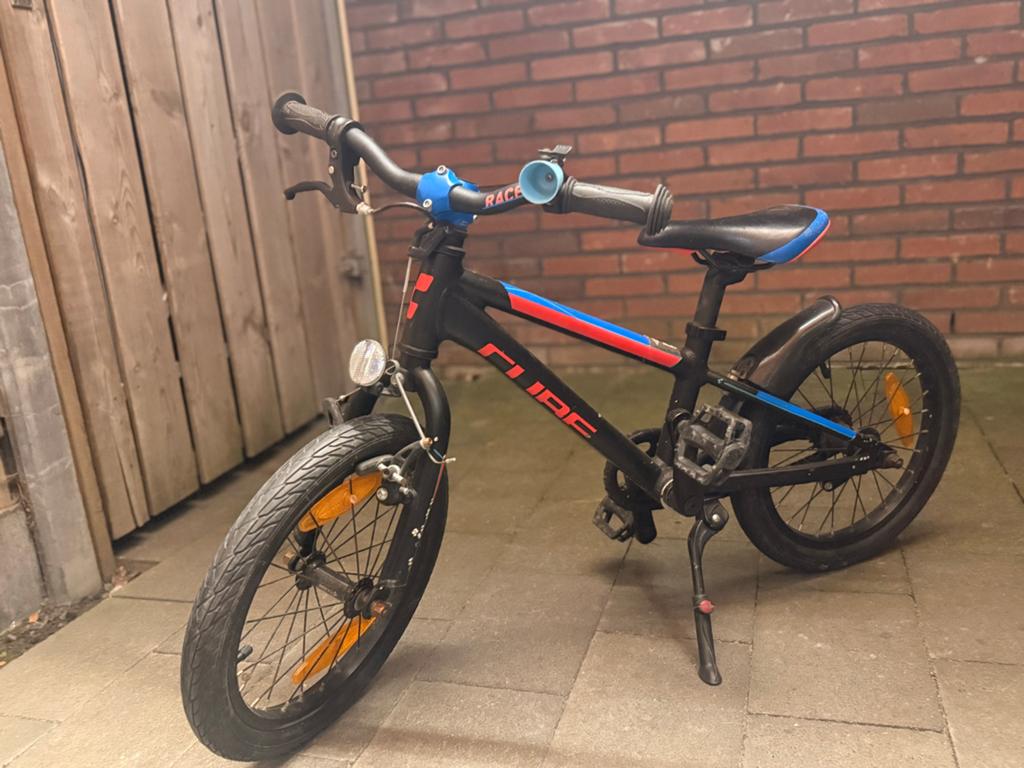 Cube Race 160 Kinderfiets - Zwart/Blauw/Rood, Ophalen of Verzenden, Gebruikt, Velgrem, 16 tot 20 inch
