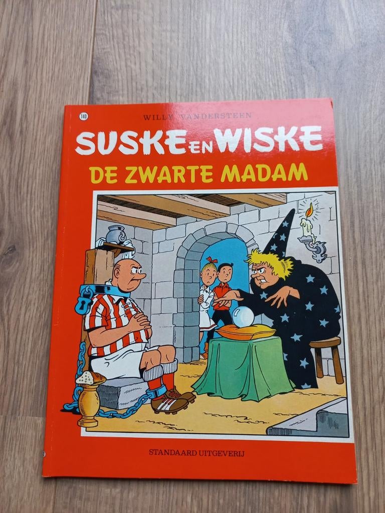 Suske en Wiske - De Zwarte Madam (Standaard Uitgeverij), Boeken, Stripboeken, Gelezen, Willy Vandersteen, Eén stripboek, Ophalen of Verzenden