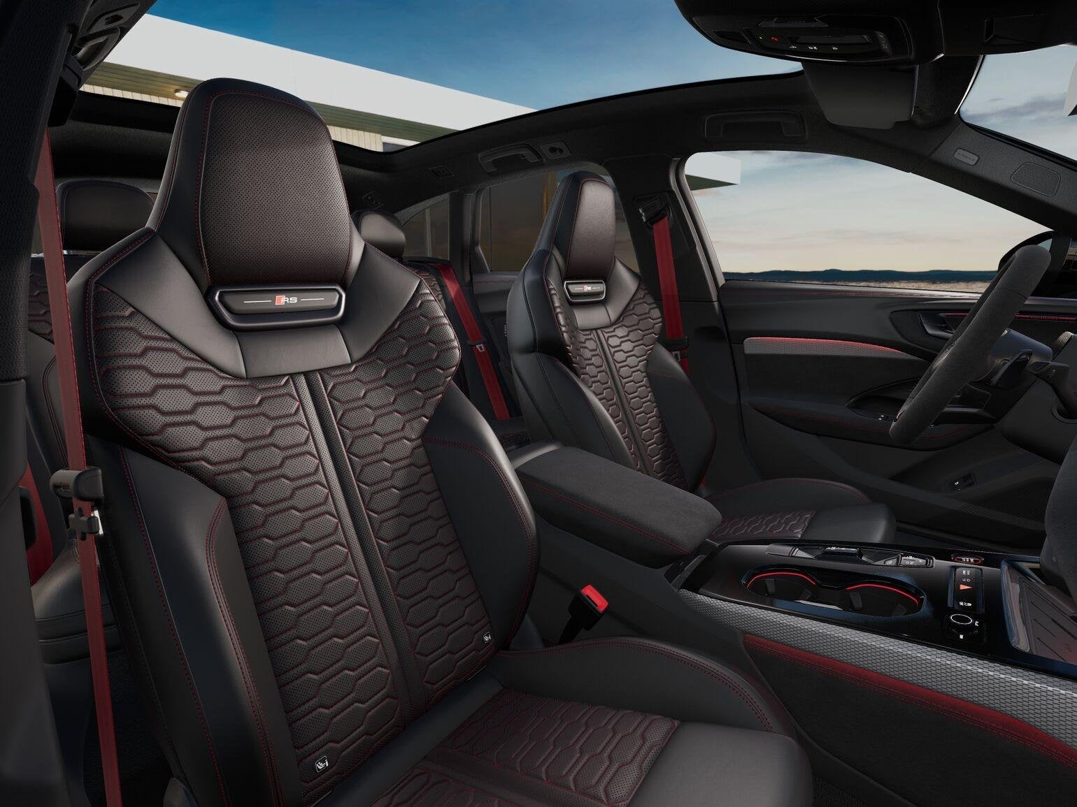Audi RS5 Avant e-hybrid quattro Keramisch | Pano | 11-2026 V, Auto's, Automaat, Gebruikt, Parkeerassistent, RS5