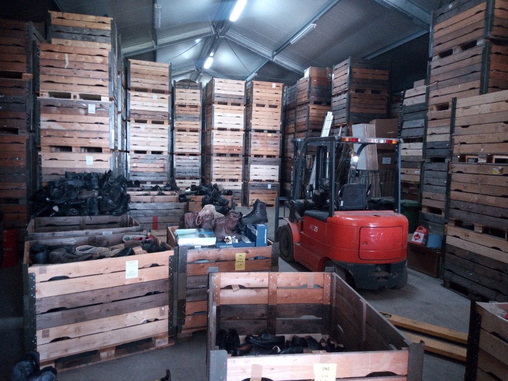 Grote partijen legerspullen en hulpgoederen Legerdump, Ophalen of Verzenden, Landmacht, Nederland, Overige typen