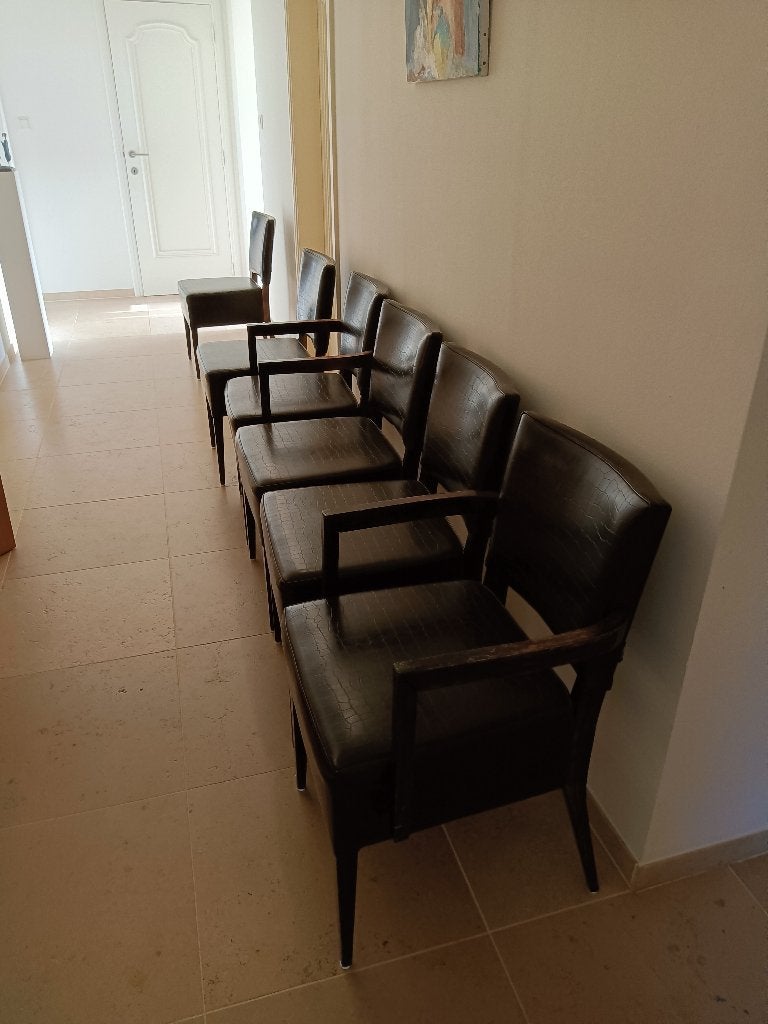 16 nette vintage stoelen – € 1,- per stuk!, Vintage met krokoprint, Gebruikt, Bruin, Vijf, Zes of meer stoelen