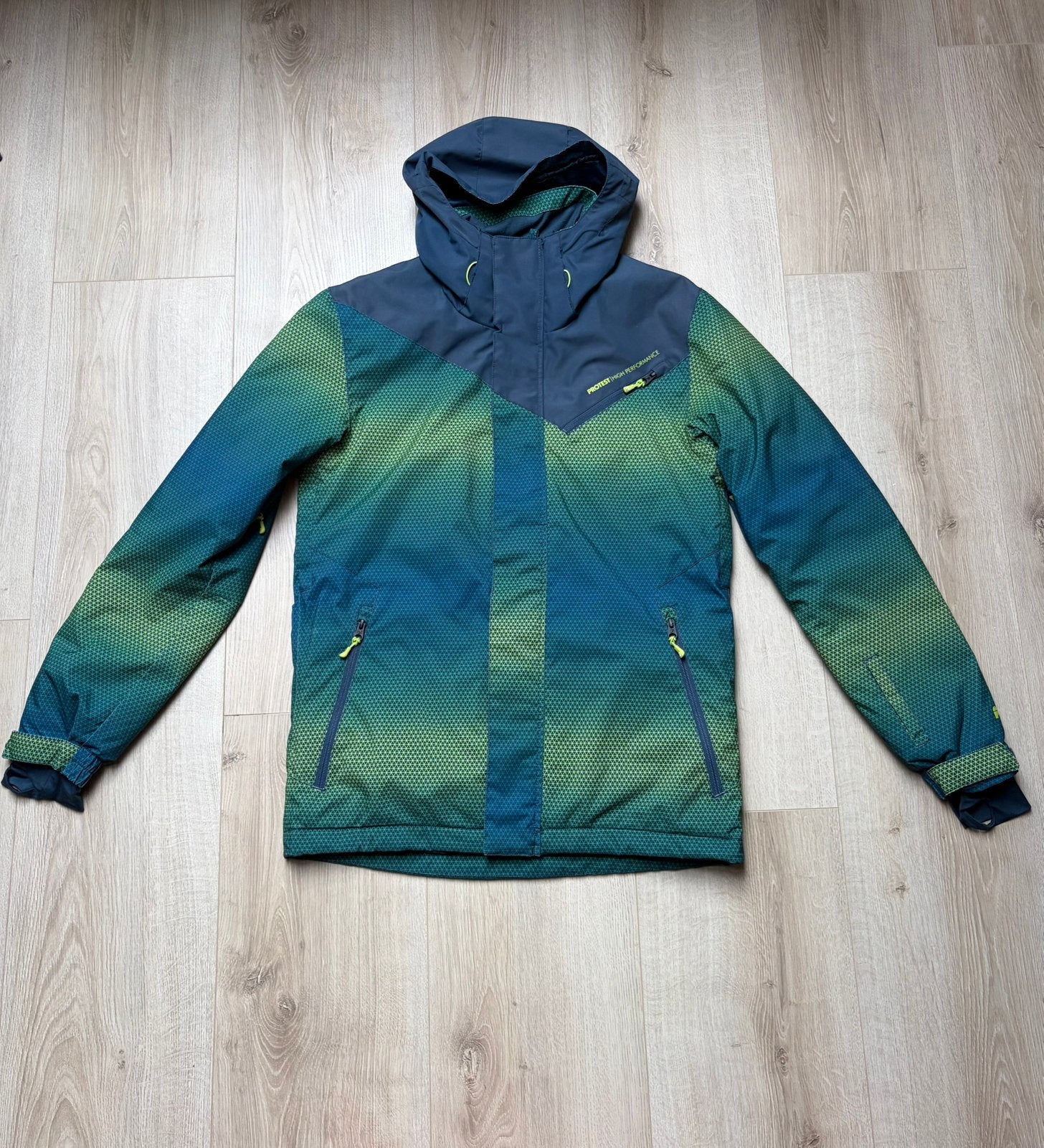 Protest heren ski jas / snowboardjas maat M – blauw/groen, Ophalen of Verzenden, Gedragen, Maat 48/50 (M), Jack