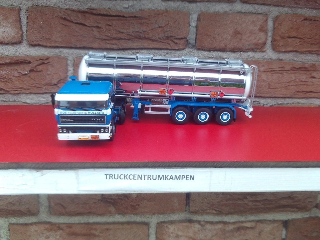 WSI  Daf  3300  6 x 2  van  Bos  Transporten., Hobby en Vrije tijd, Modelauto's | 1:50, Ophalen of Verzenden, Nieuw, Bus of Vrachtwagen