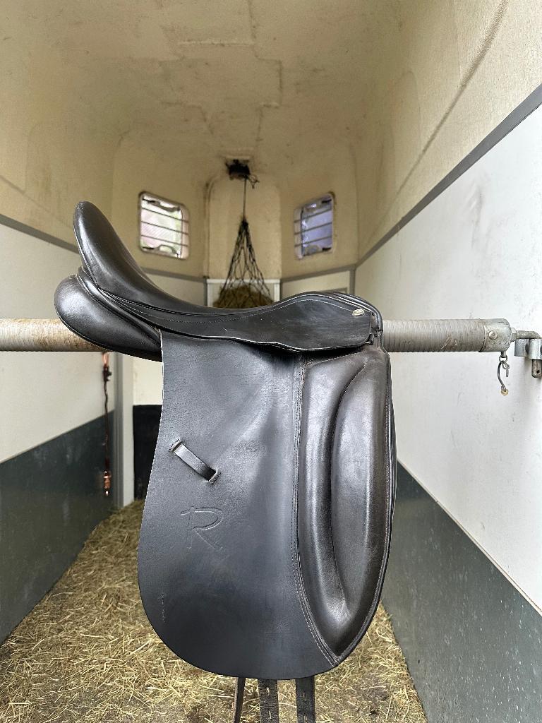 Rossner Amerika Dressage 18”, Ophalen of Verzenden, Gebruikt, Dressuur