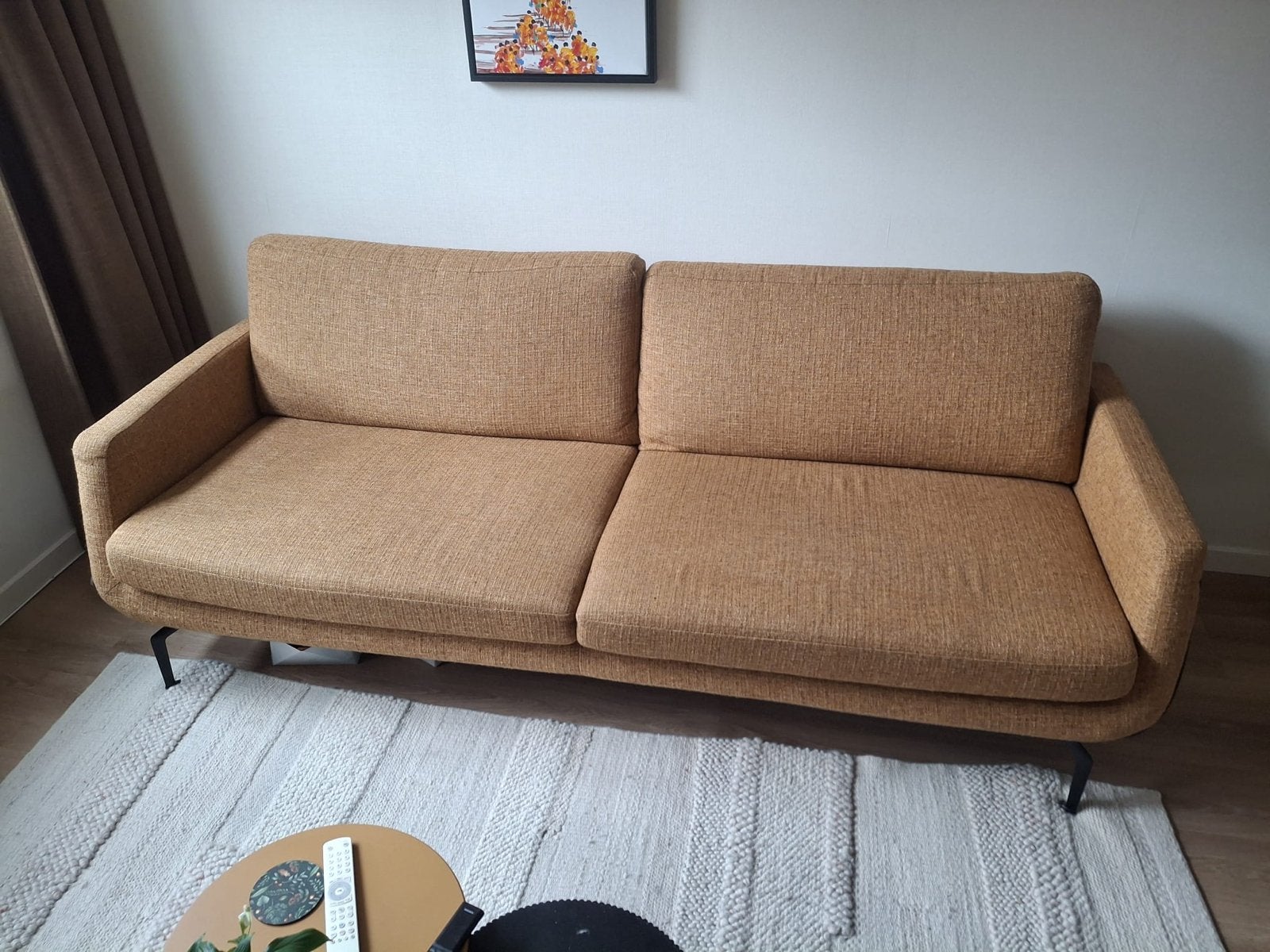 Comfortabele 2-zitsbank in okergeel, Ophalen, 150 tot 200 cm, Tweepersoons, 75 tot 100 cm