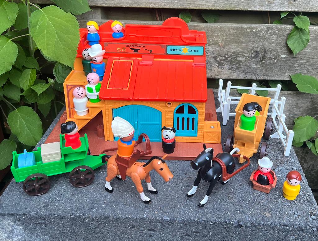Vintage peuter western huis, Ophalen, Gebruikt, Complete set