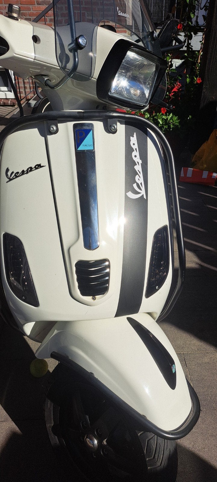 Vespa S 50cc - Wit - Goed onderhouden, Fietsen en Brommers, Gebruikt, Maximaal 45 km/u, Vespa S, Ophalen of Verzenden