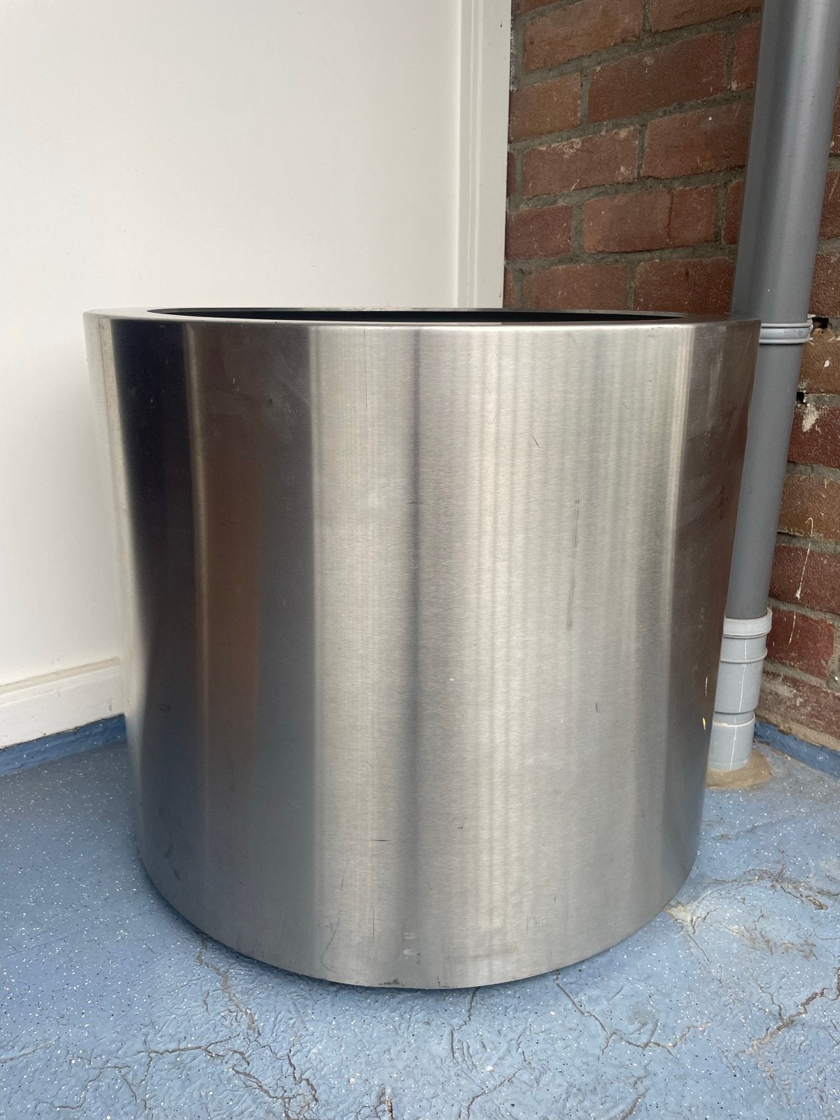 Superline RVS Bloempot met Wieltjes - Gebruikt, Ophalen, Gebruikt, 40 cm of meer, Rond