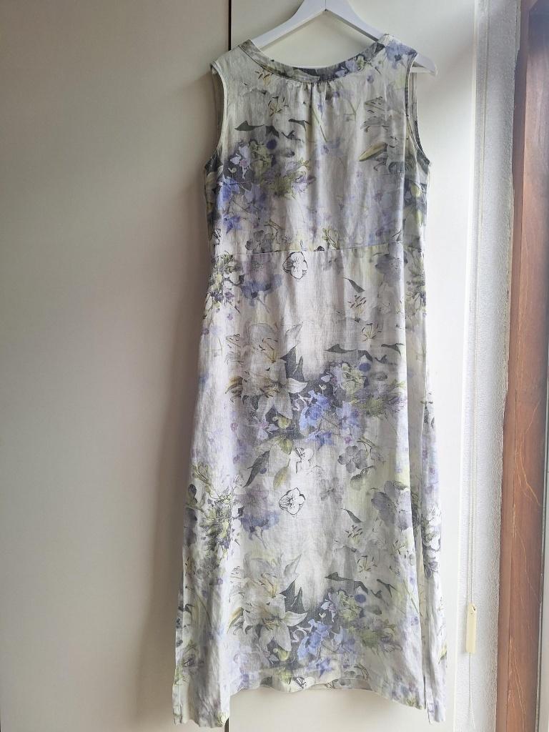 Lange linnen jurk met lila bloemen m 42-44, Paars, Maat 42/44 (L), Ophalen of Verzenden, Gedragen