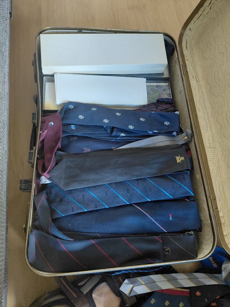 Koffer met stropdassen, Kleding | Heren, Stropdassen, Ophalen, Zo goed als nieuw, Overige kleuren, Met patroon