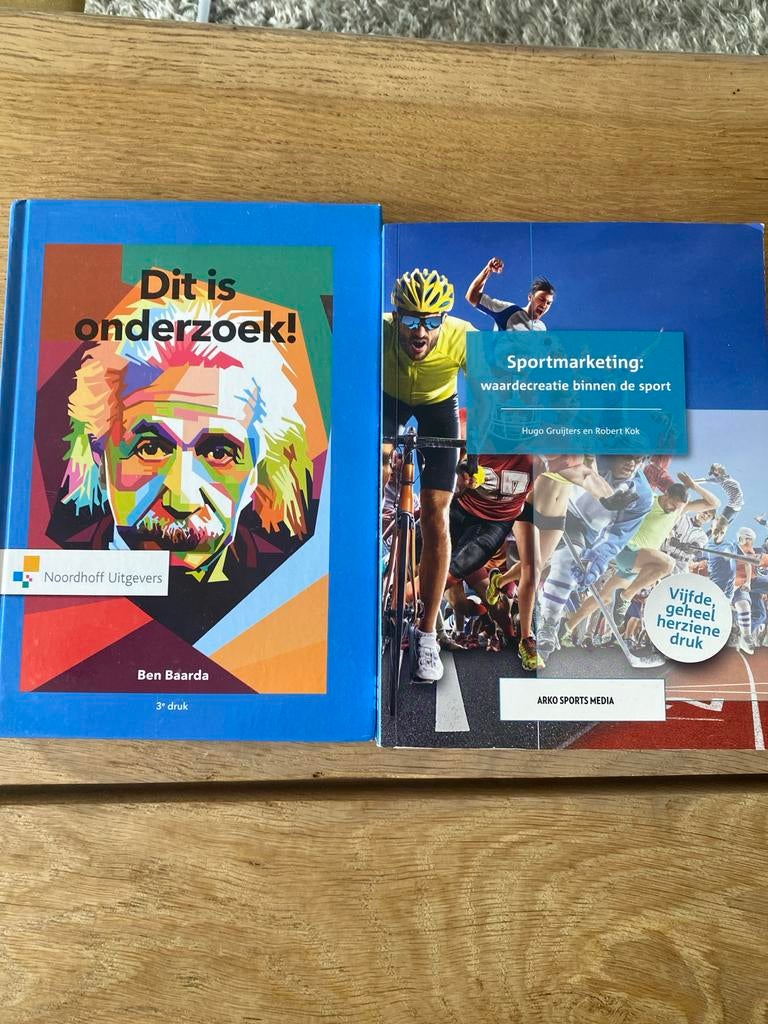 Dit is onderzoek! en Sportmarketing studieboeken, Boeken, Studieboeken en Cursussen, Ophalen of Verzenden, Gelezen, HBO