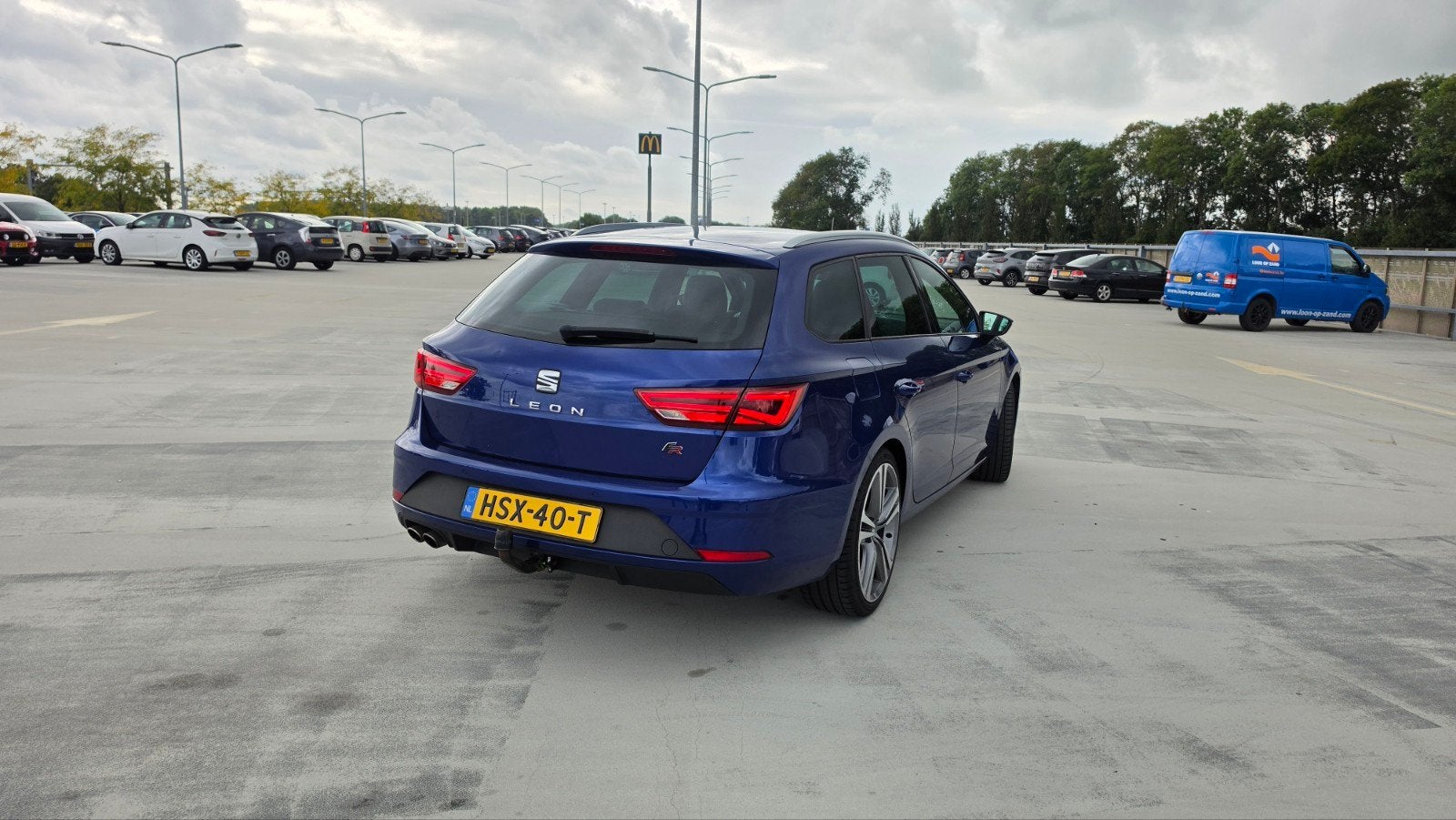 Seat Leon 2.0 TDI 184PK Dsg-7 2019 Blauw Trekhaak, Auto's, 4 cilinders, Leder, Stationwagon, Diesel