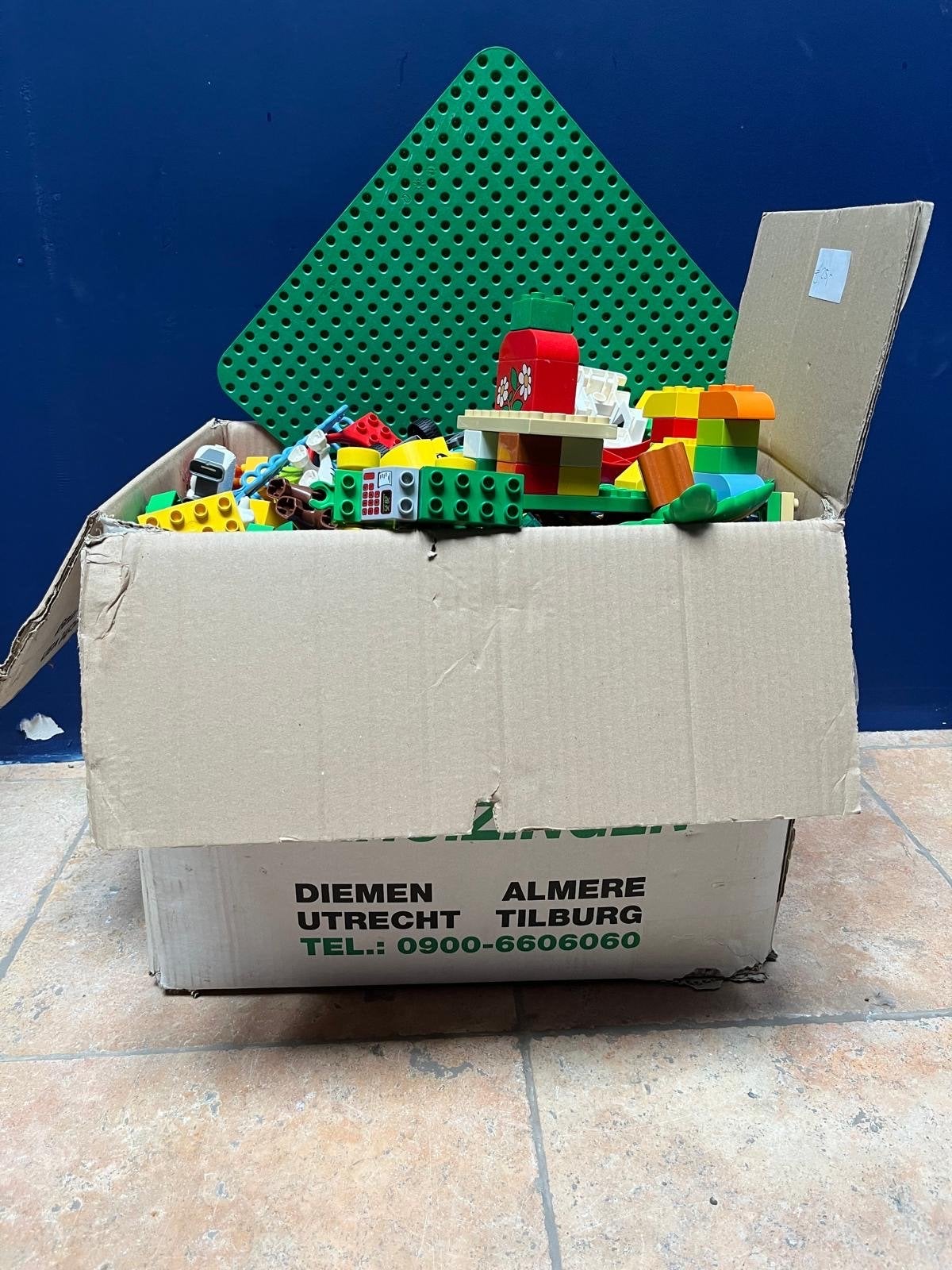 Grote verhuisdoos vol met Duplo - Veel speelplezier!, Ophalen, Gebruikt, Inclusief extra onderdelen, Duplo