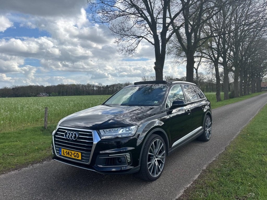 Audi Q7 3.0 TDI e-tron quattro | Pano | Luchtvering | Trekha, Automaat, Gebruikt, Euro 6, 259 pk