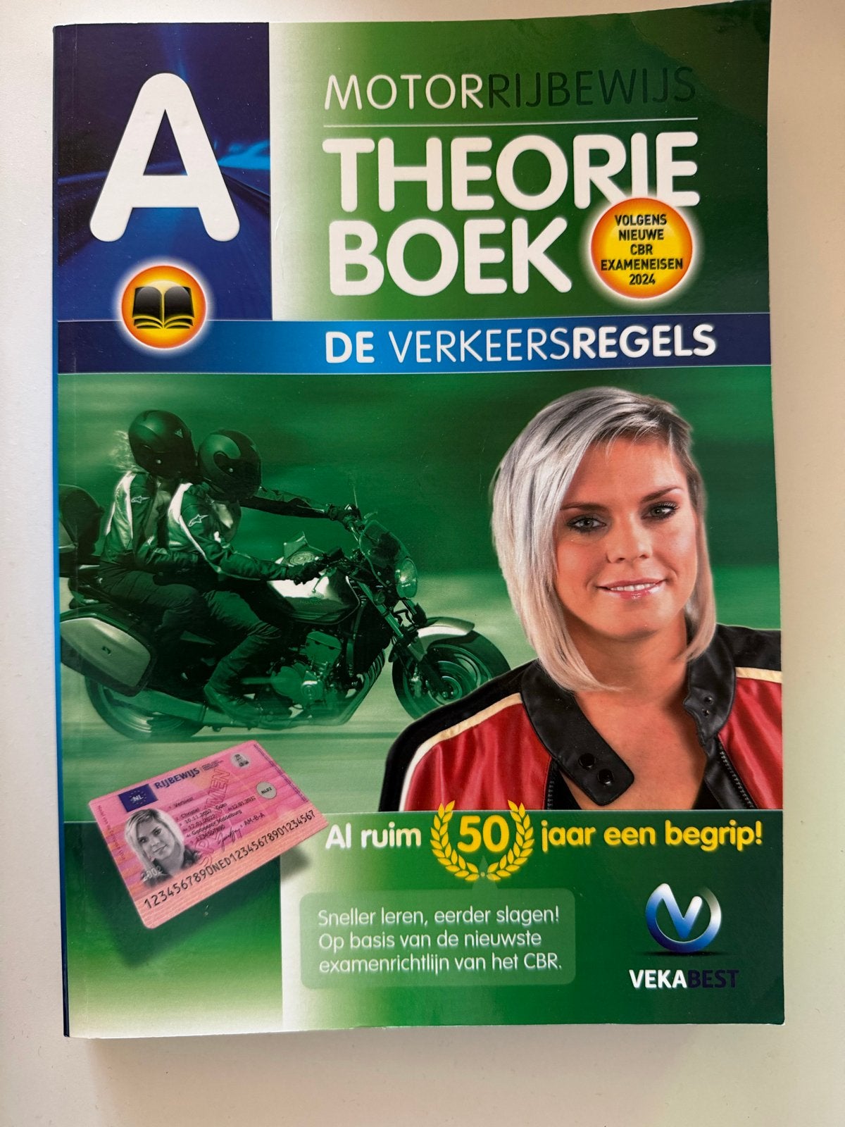 Motorrijbewijs Theorieboek A - CBR Examen 2024, Boeken, Ophalen, Zo goed als nieuw, Overige niveaus