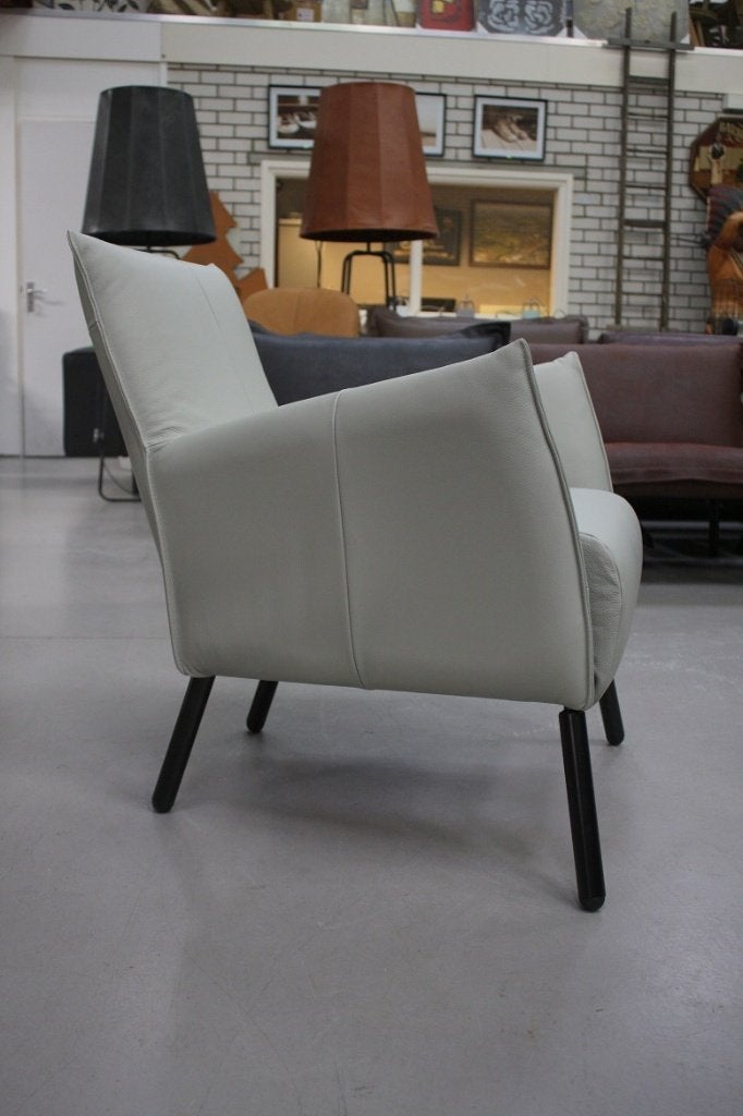 Mooie luxe fauteuil Joris Jess Design echt leer lichtgrijs, Ophalen, Zo goed als nieuw, 50 tot 75 cm, Leer