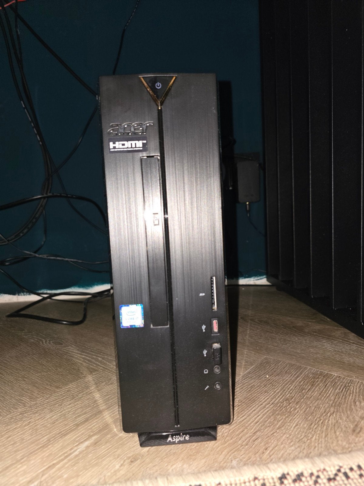 Acer Aspire XC-885 Desktop PC - Stille en Krachtige Tower, Ophalen, Intel Core i7-8700, 8 GB, Zo goed als nieuw