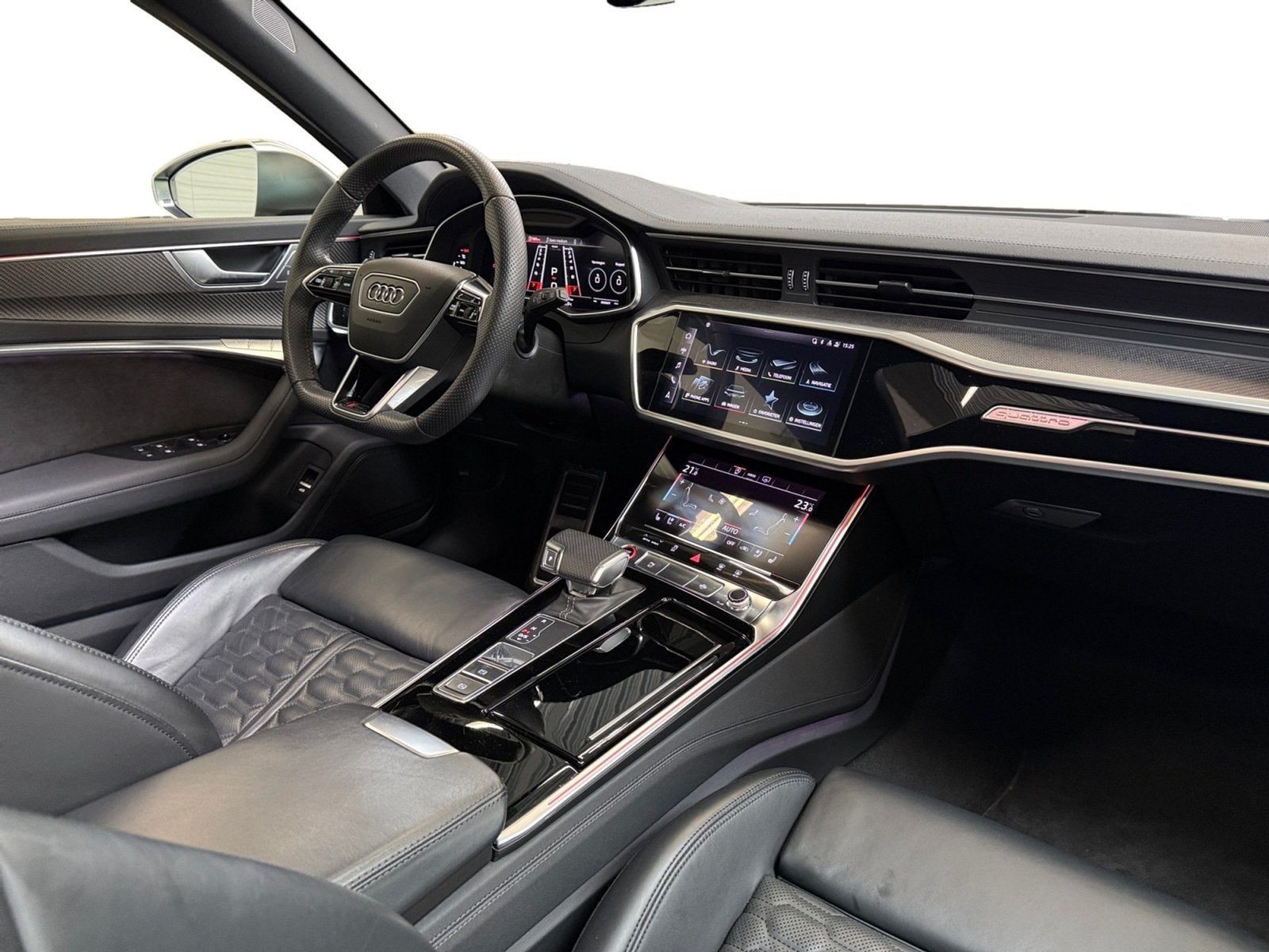 Audi RS6 Avant RS6 4.0 TFSI quattro I Dynamic+ I Pano I Kera, Auto's, Gebruikt, Euro 6, 600 pk, 2050 kg