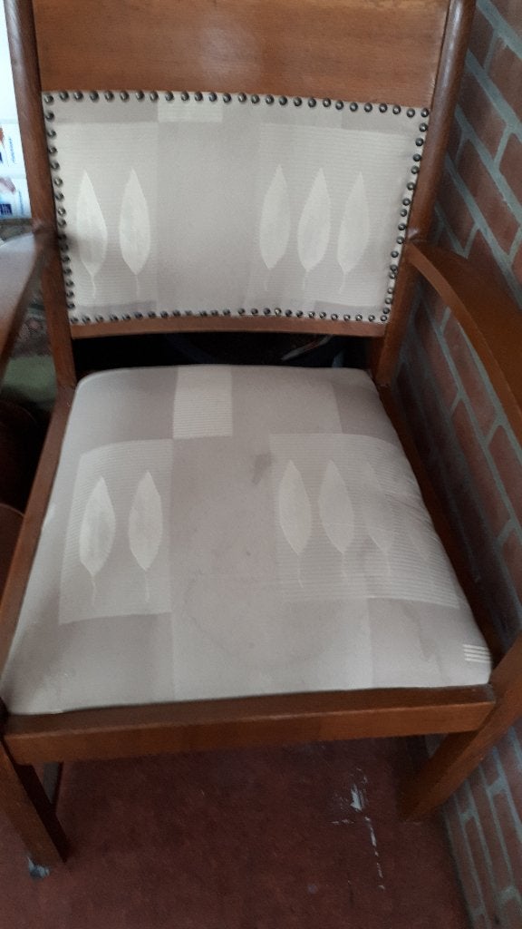 oude stoel leuk om op te knappen, Ophalen, Gebruikt, Bruin, Stof