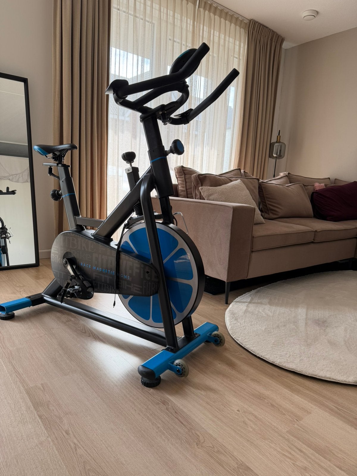 Race magetic home fiets racefiets hometrainer, Sport en Fitness, Ophalen, Zo goed als nieuw, Hometrainer