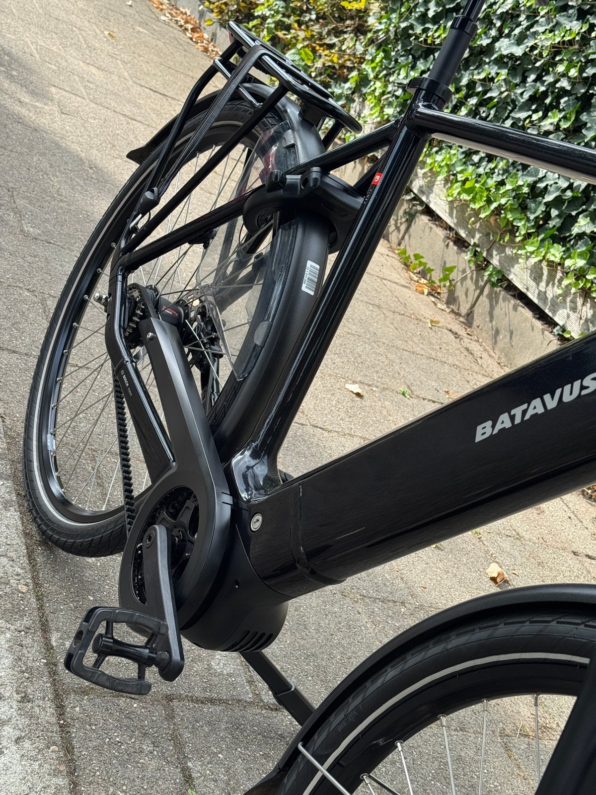 Foto 5 van Zeer nette Batavus Finex Exclusive 61 Bosch smart Belt-drive