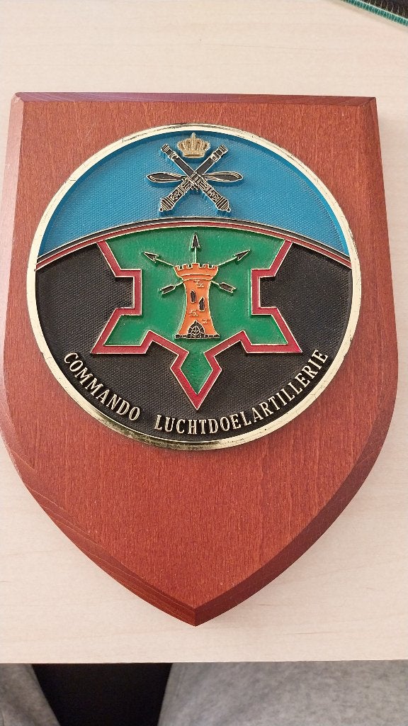 Wapenschild Commando Luchtdoelartillerie KLU (DGLC), Ophalen of Verzenden, Luchtmacht, Nederland, Embleem of Badge