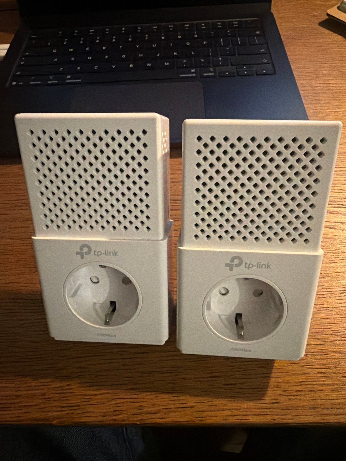 TP-Link AV1000 Powerline Adapters (2 stuks), Ophalen, Gebruikt, Router