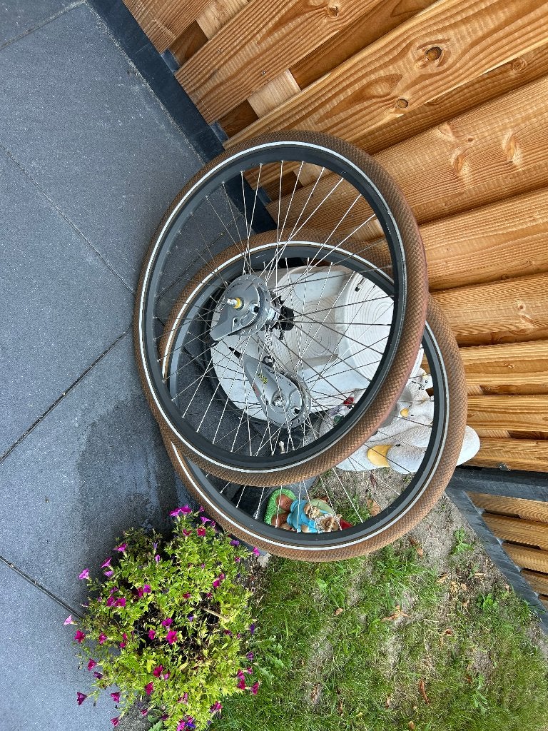 tk:Set Wielen 28 inch achterwiel 3 NEXUS versne. rollerbrake, Fietsen en Brommers, Wiel, Gebruikt, Shimano Nexus 3 versnellingen