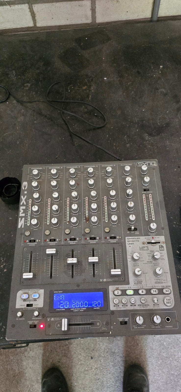 Synq SMX.3 DJ Mixer met ingebouwde sampler/effecten, Ophalen, Gebruikt, 5 tot 10 kanalen, Microfooningang