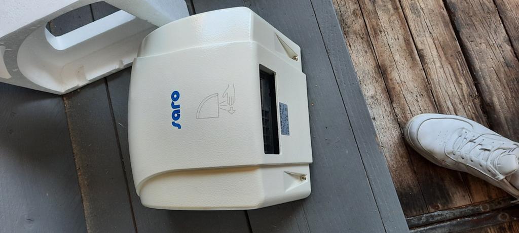 Handendroger, Doe-het-zelf en Verbouw, Sanitair, Ophalen of Verzenden, Nieuw, Douche
