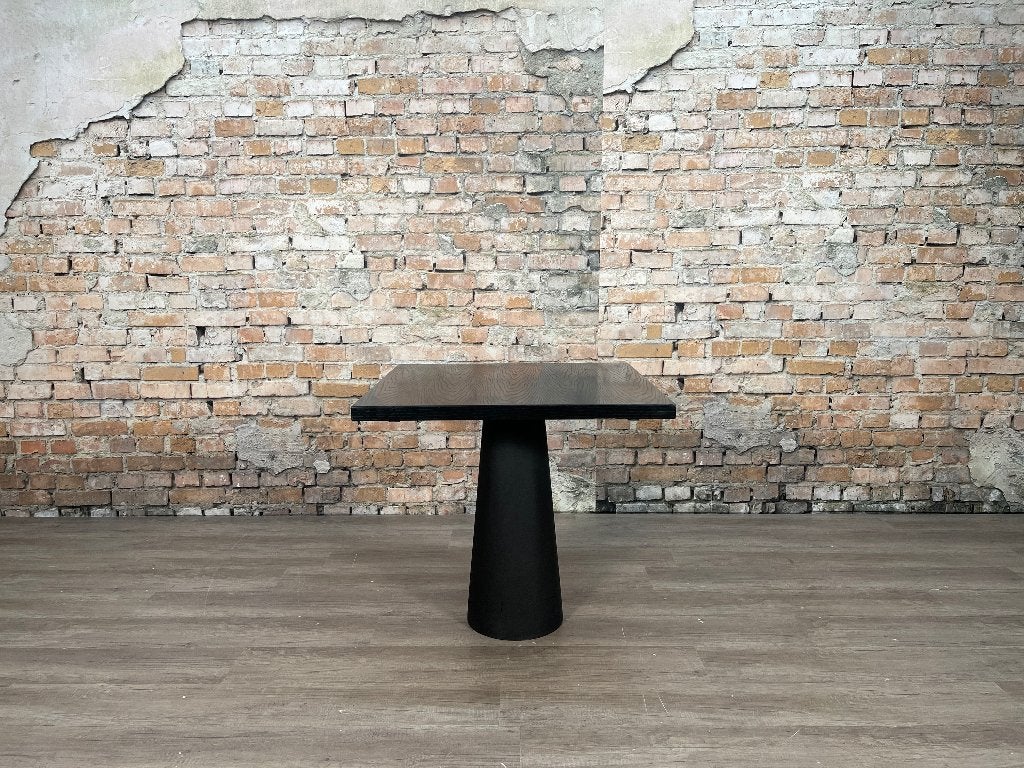 Moooi Container Table square bij TheReSales