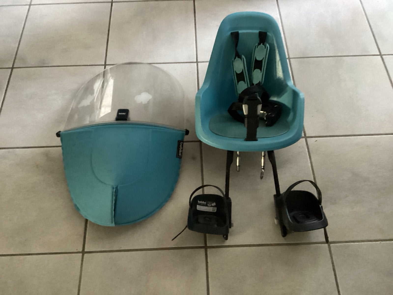 Bobike voorzitje met windscherm, Ophalen, Gebruikt, Voorzitje, Voetsteuntjes