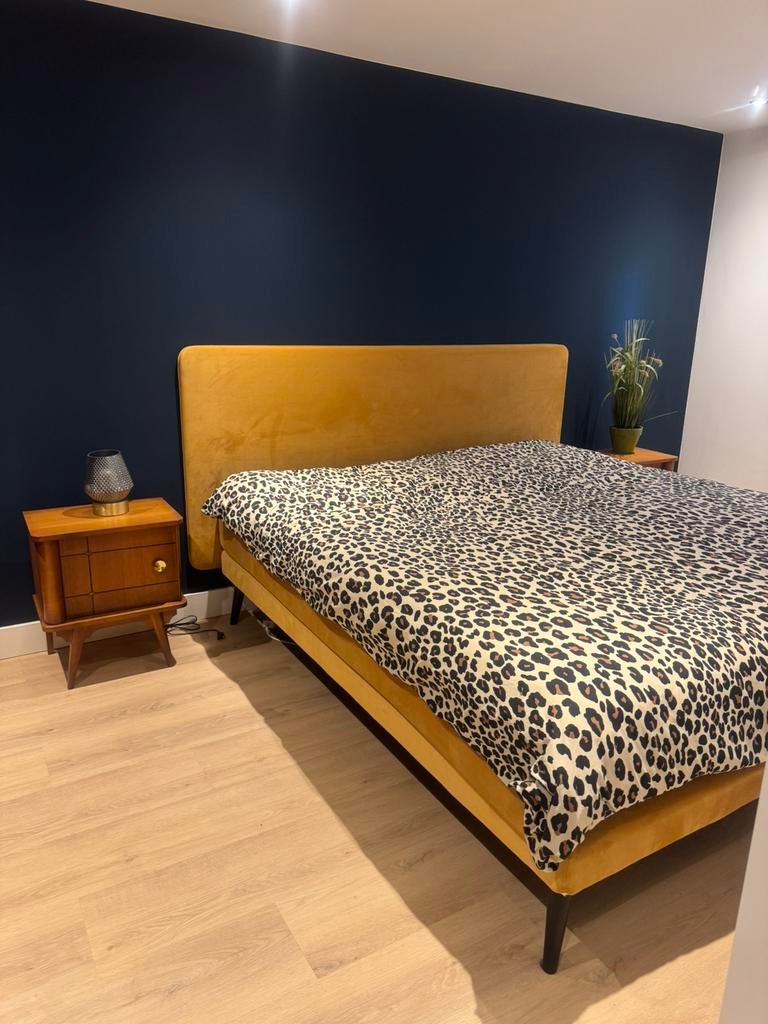 Prachtig nieuw bed!, Huis en Inrichting, Slaapkamer | Bedden, Ophalen, Overige kleuren, 180 cm, 200 cm