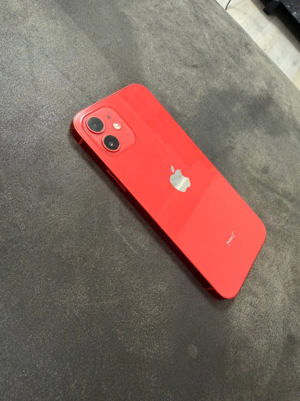 iPhone 12 64GB Rood – 100% Batterijcapaciteit, Telecommunicatie, Mobiele telefoons | Apple iPhone, ., Ophalen of Verzenden, Zo goed als nieuw