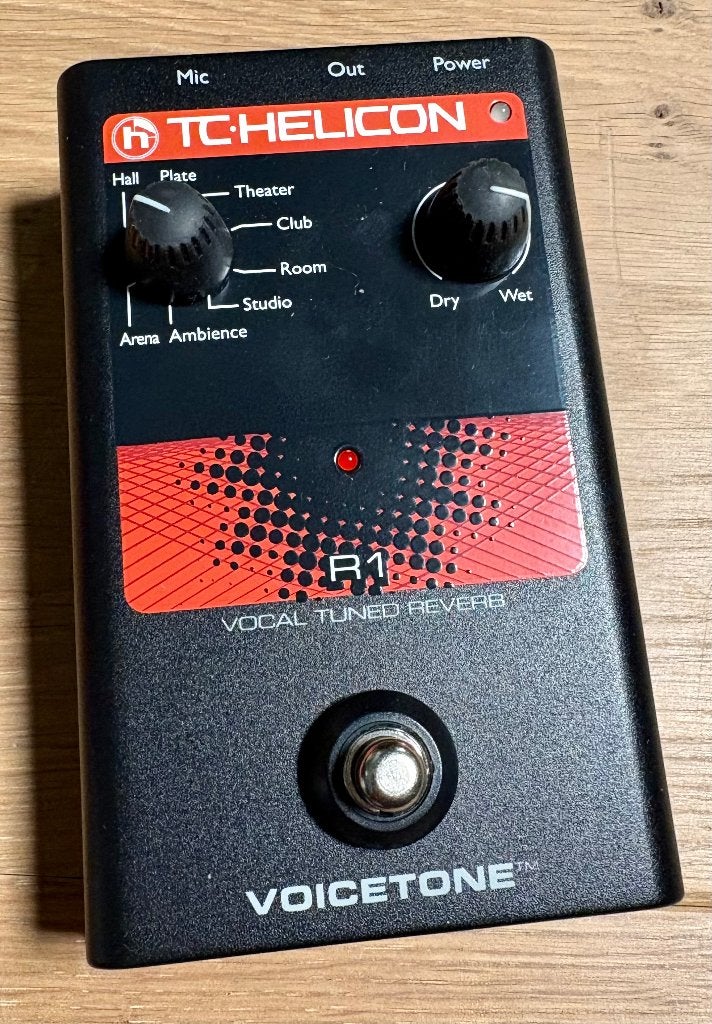 TC Helicon VoiceTone R1 - Vocaal effect pedaal, Ophalen of Verzenden, Zo goed als nieuw, Reverb