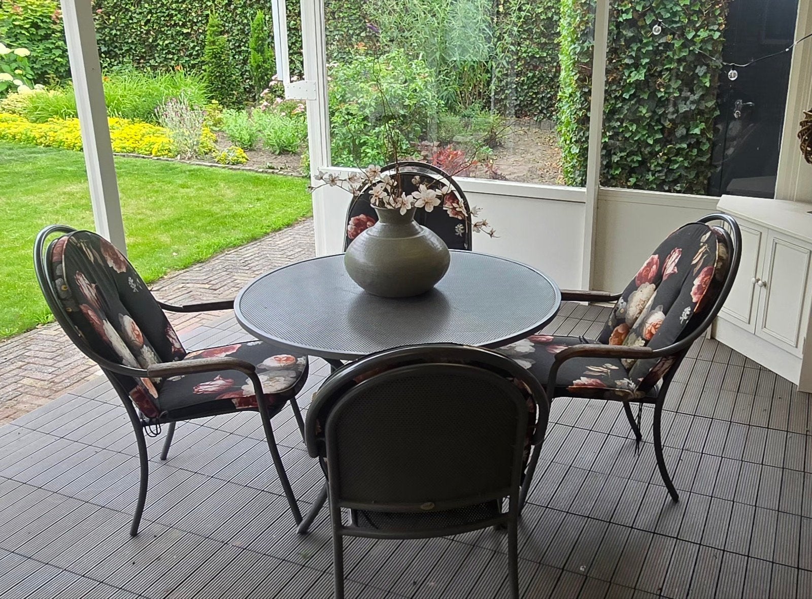 Hartman tuinset met nieuwe Madison kussens, tafel Ø110 cm, Ophalen, Gebruikt, Tuinset, Eettafel