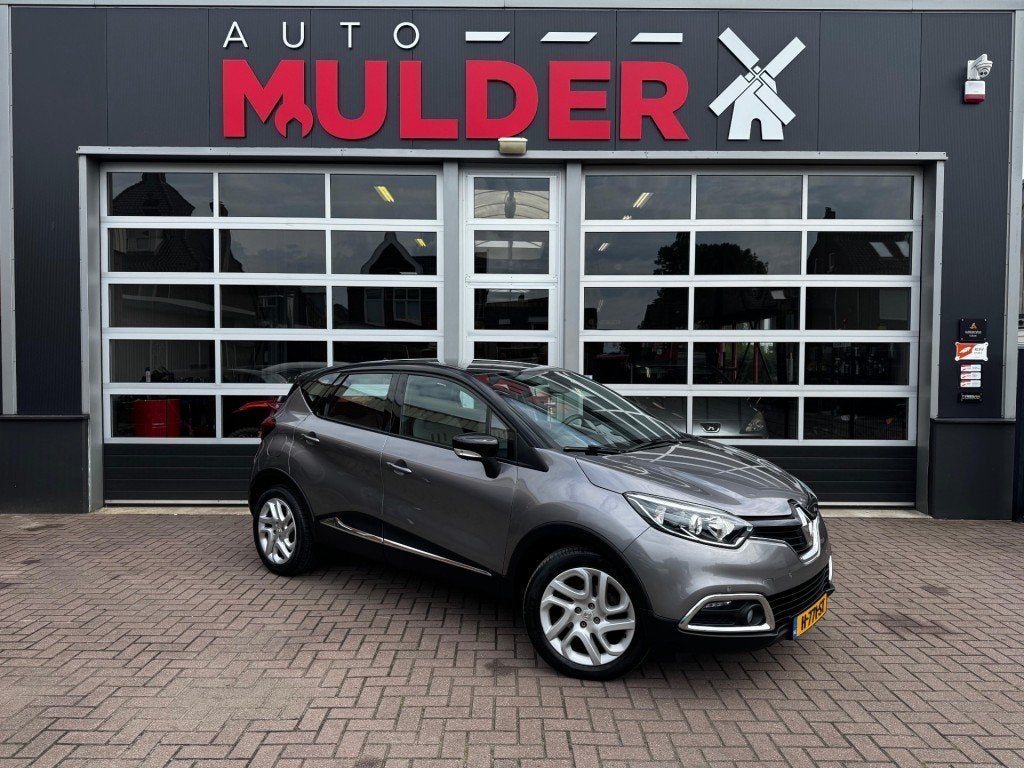 Renault CAPTUR  TCE 120 DYNAMIQUE / AUTOMAAT / NAVI / CRUISE, Euro 5, 4 cilinders, Electronic Stability Program (ESP), 19 km/l