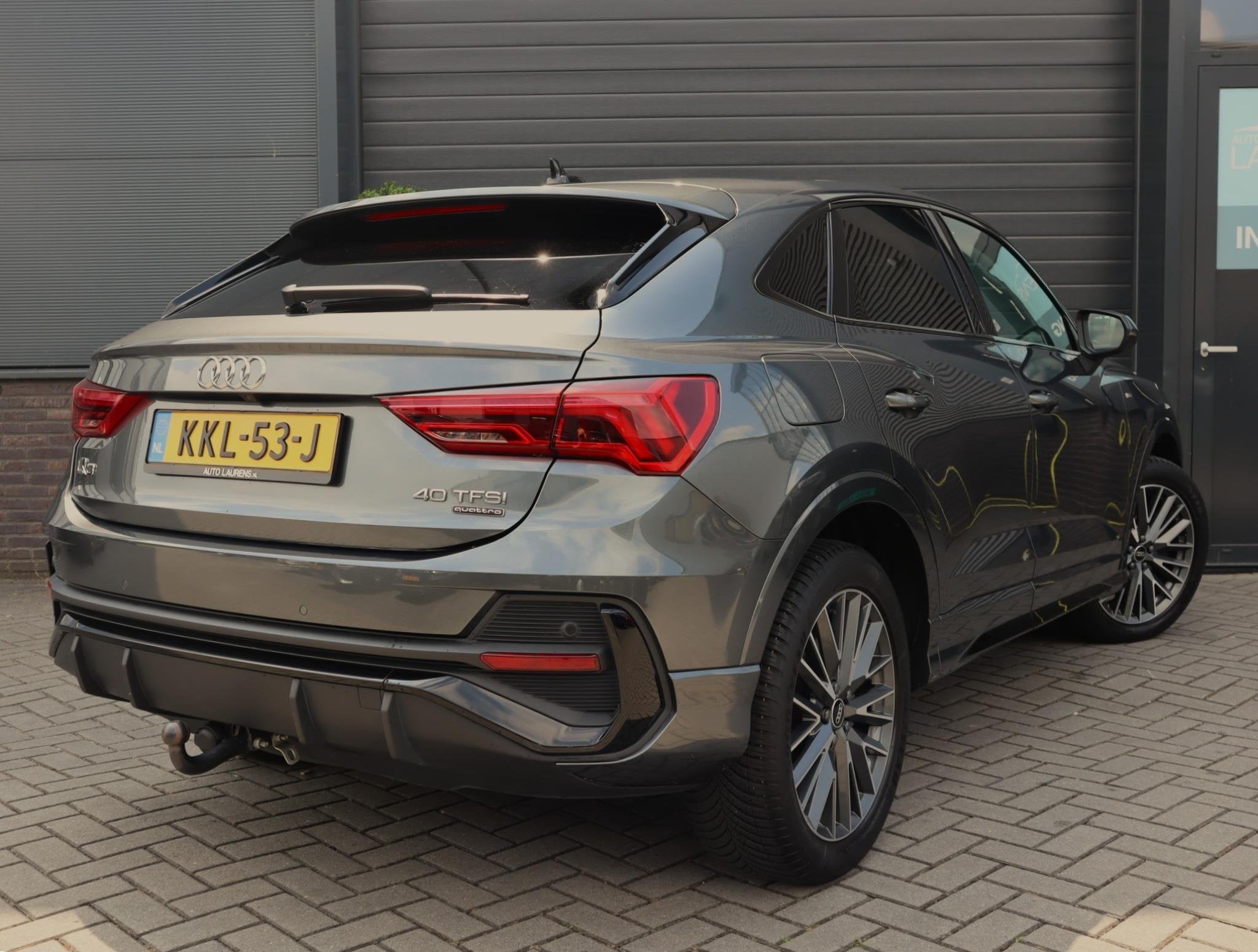 Audi Q3 Sportback 40 TFSI quattro S Edition | S-line | Pano, Auto's, Automaat, Gebruikt, Bedrijf, Vierwielaandrijving