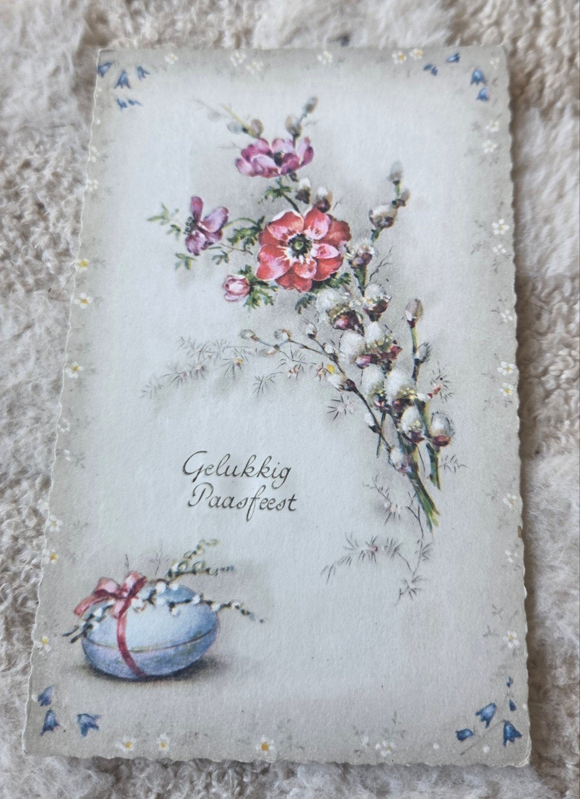 Oude Paaskaart met bloemen en paasei, Gelukkig Paasfeest, Verzenden, 1960 tot 1980, Gelopen, Feest(dag)