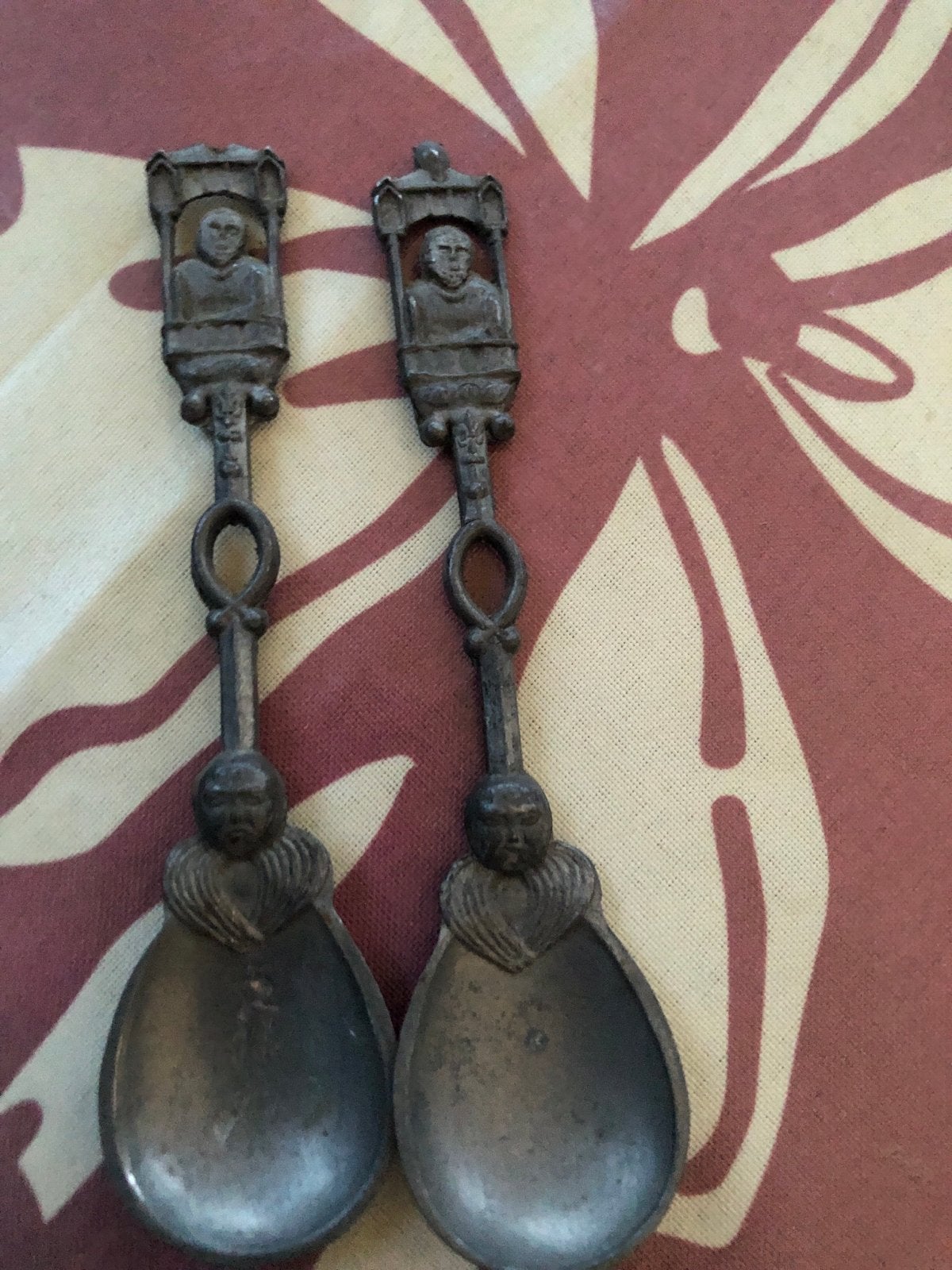 Set van 2 antieke tinnen lepels met figuur, Ophalen of Verzenden