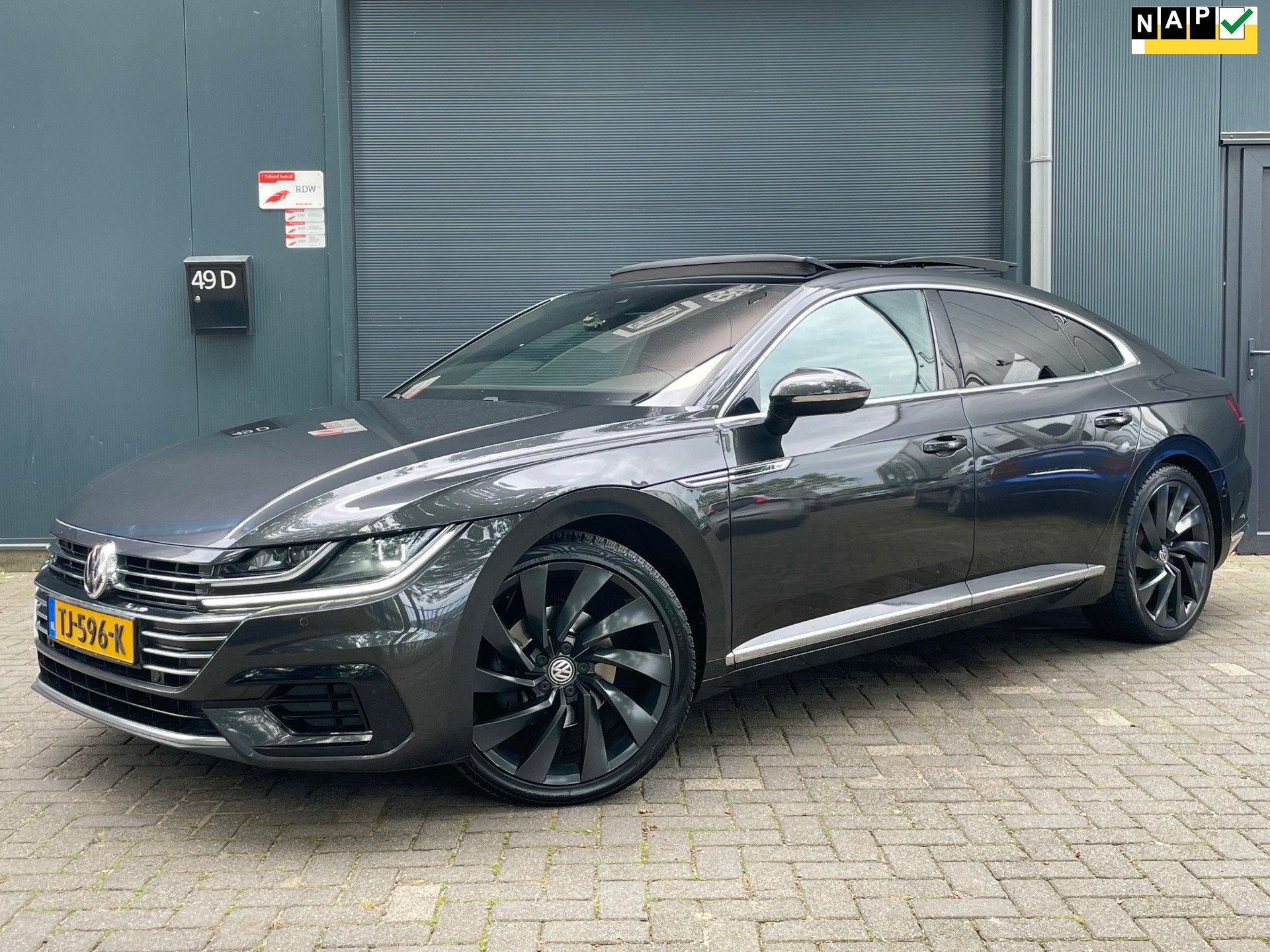 Volkswagen Arteon 2.0 TSI Business R-line NAP CARPLAY PANO K, Auto's, Arteon, 1984 cc, Bedrijf, 1501 kg