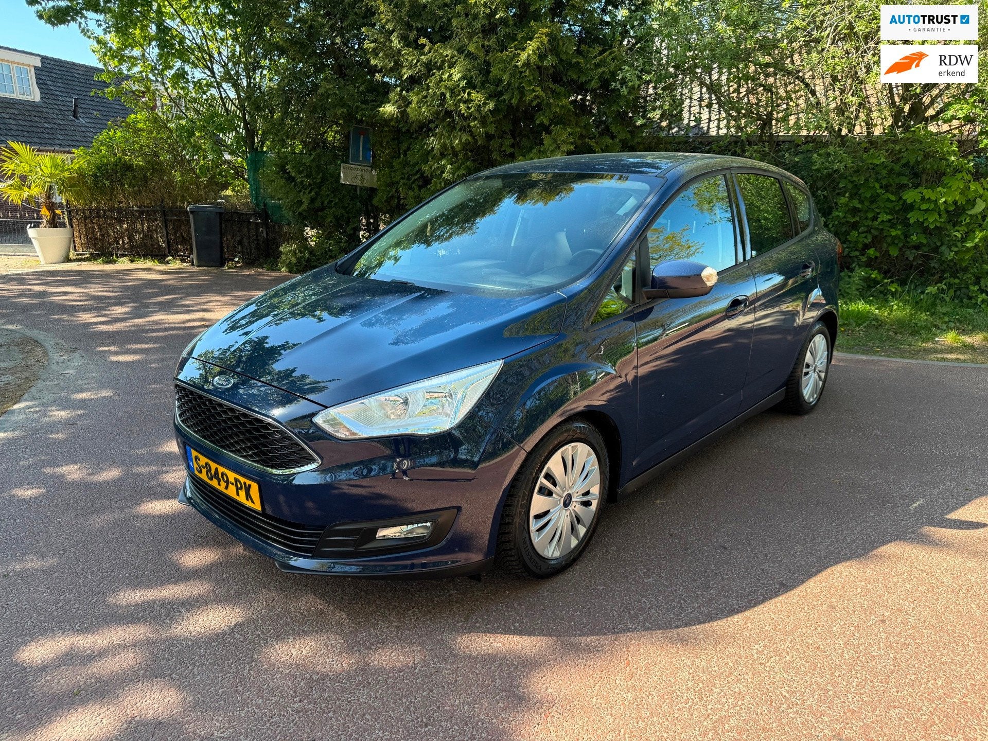 Ford C-Max 1.0 Ambiente / Navi / Airco / NAP / Apk / PDC / A, Auto's, Voorwielaandrijving, 101 pk, Gebruikt, Euro 6