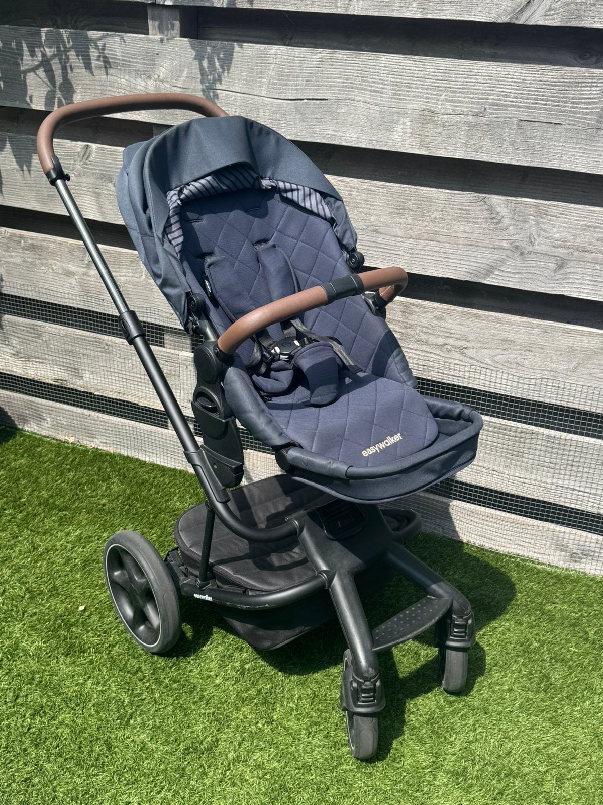 Easywalker Harvey 3 Premium Sapphire Blue Complete set, Verstelbare duwstang, Zo goed als nieuw, Combiwagen, Ophalen