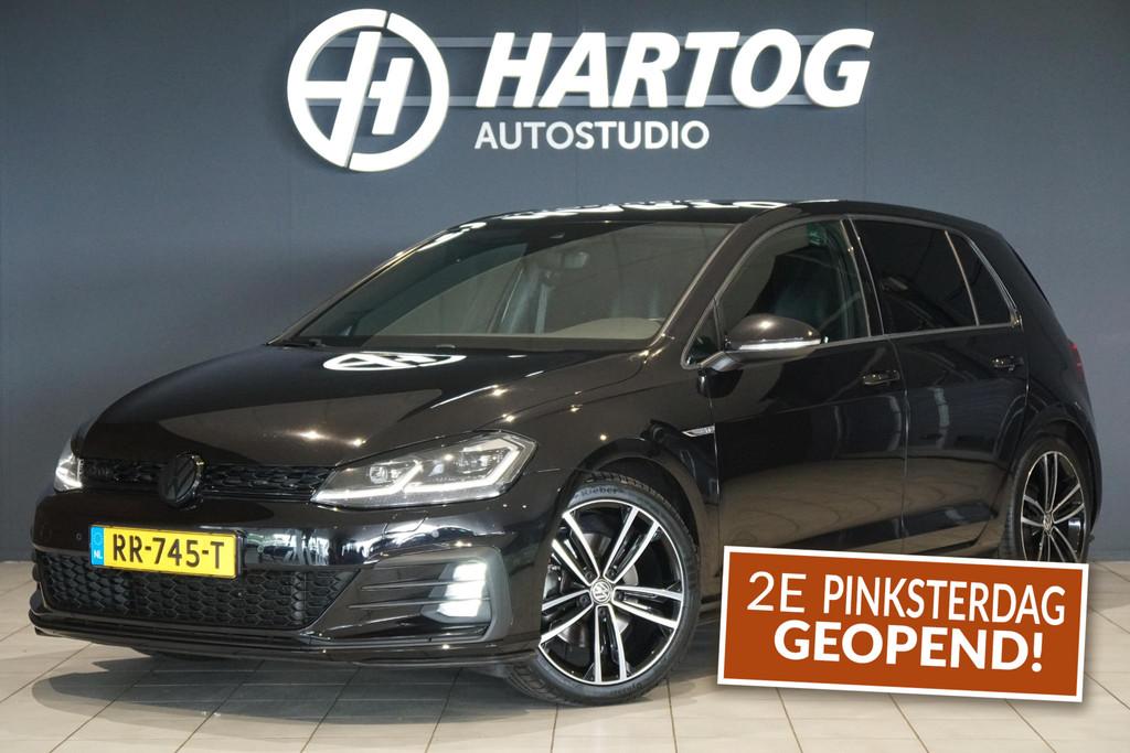 Volkswagen Golf 2.0 TDI GTD *INCL BTW* DSG / LEDER / CAMERA, Auto's, Volkswagen, Gebruikt, Euro 6, Zwart, Bedrijf