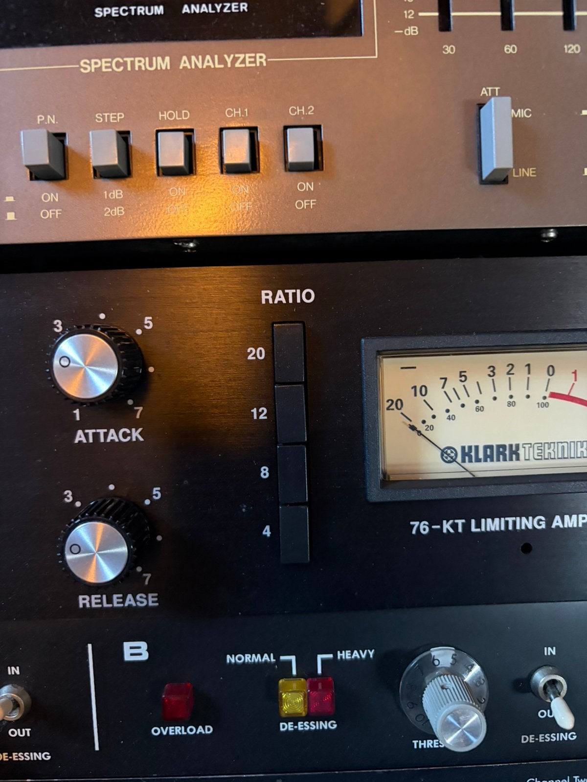 76 KT Klark Teknik Limiter, Ophalen of Verzenden, Zo goed als nieuw, Compressor