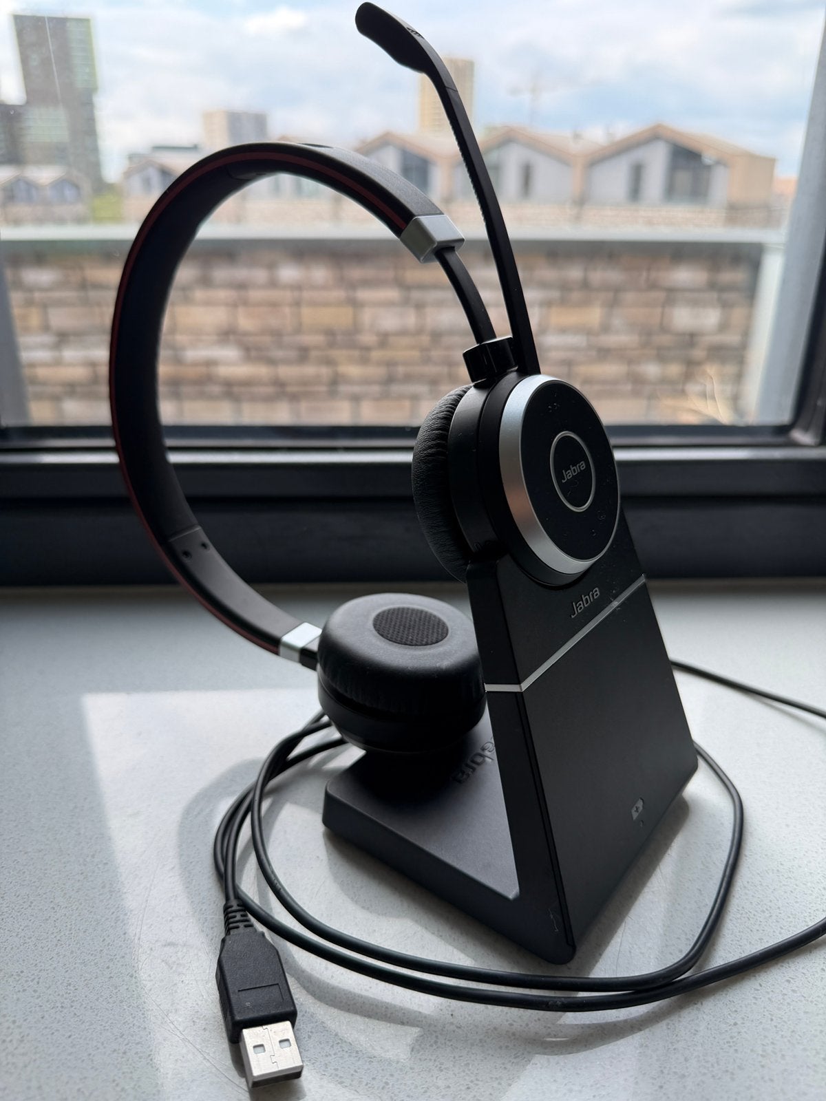 Jabra evolve 65 with stand, Ophalen, Zo goed als nieuw