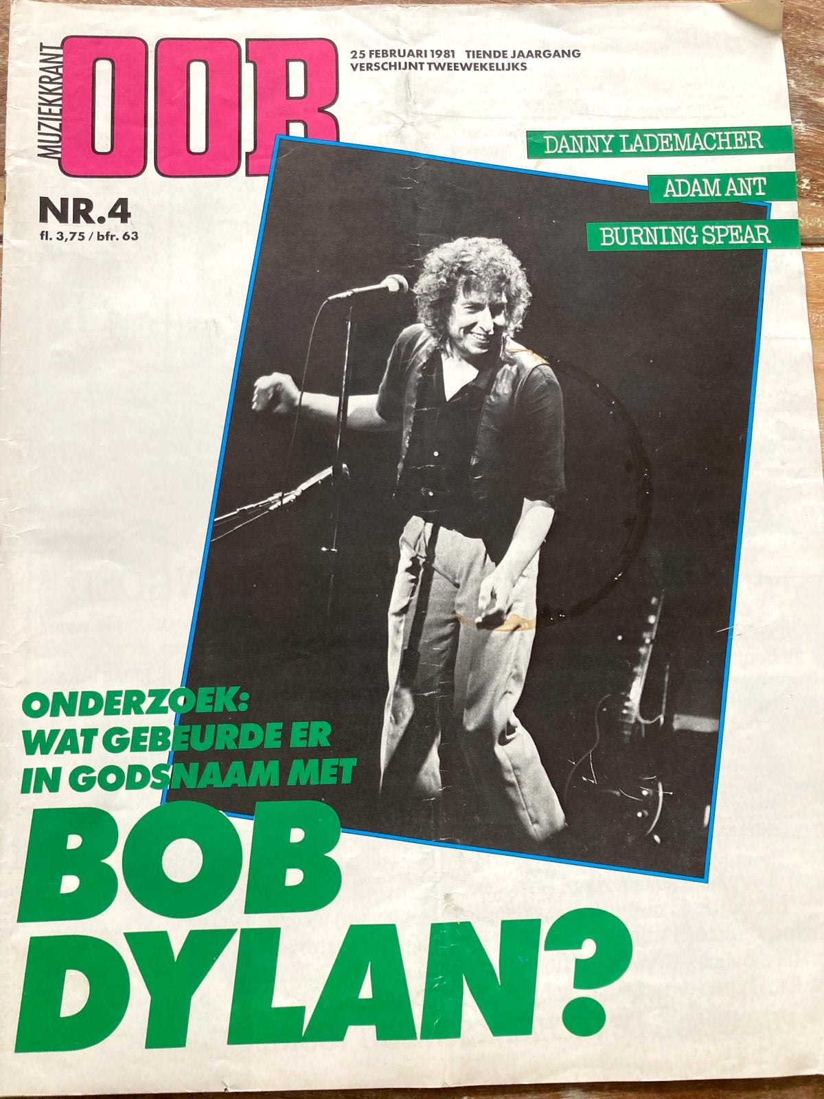 Muziekkrant OOR 1981 AC/DC Bob Dylan BURNING SPEAR Lademache, Boeken, Ophalen of Verzenden, Zo goed als nieuw, Muziek, Film of Tv