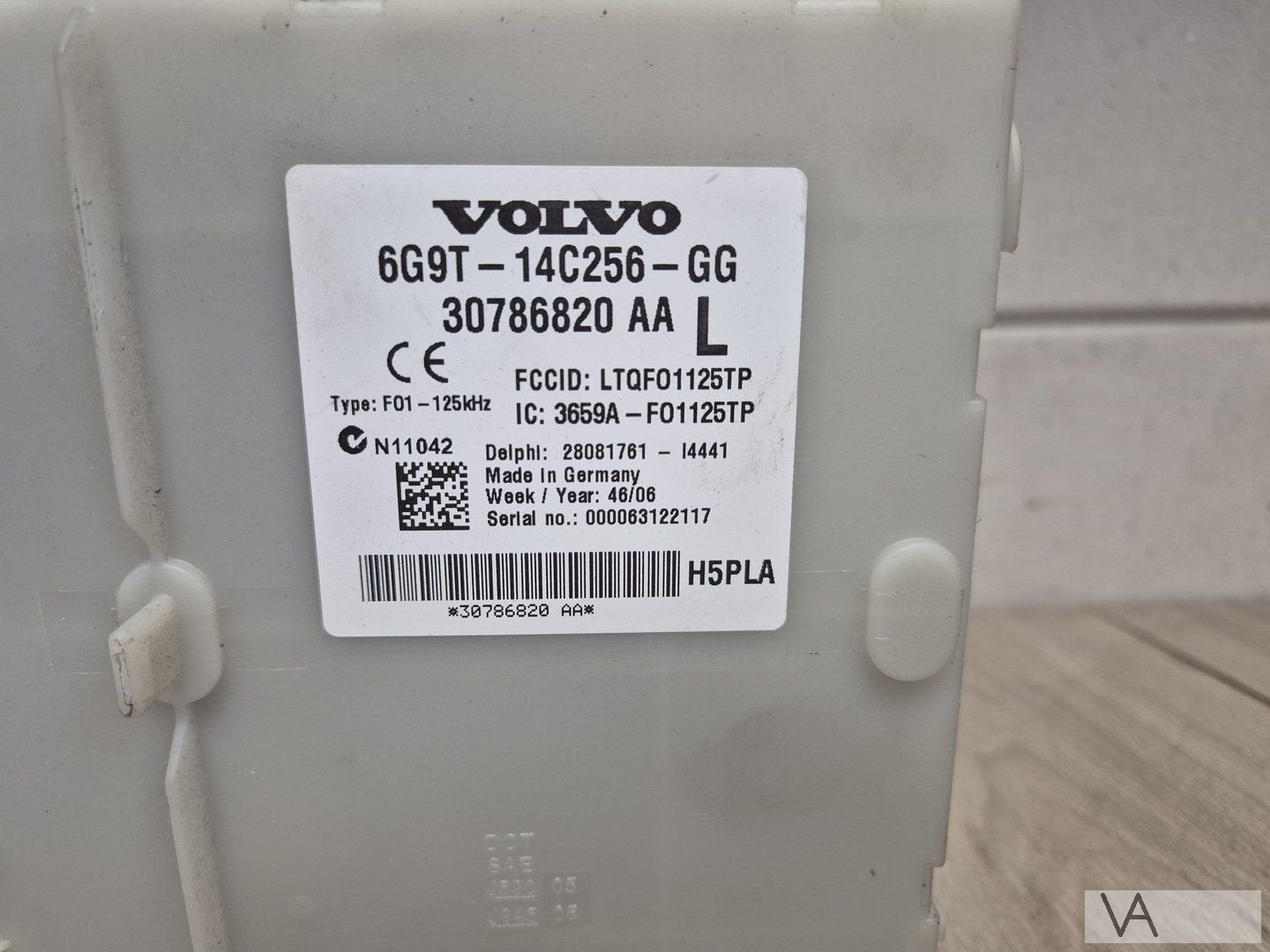 Voorste zekeringkast CEM voor Volvo S80 2006 - 2015 30786820, Gebruikt, -, -, Ophalen of Verzenden