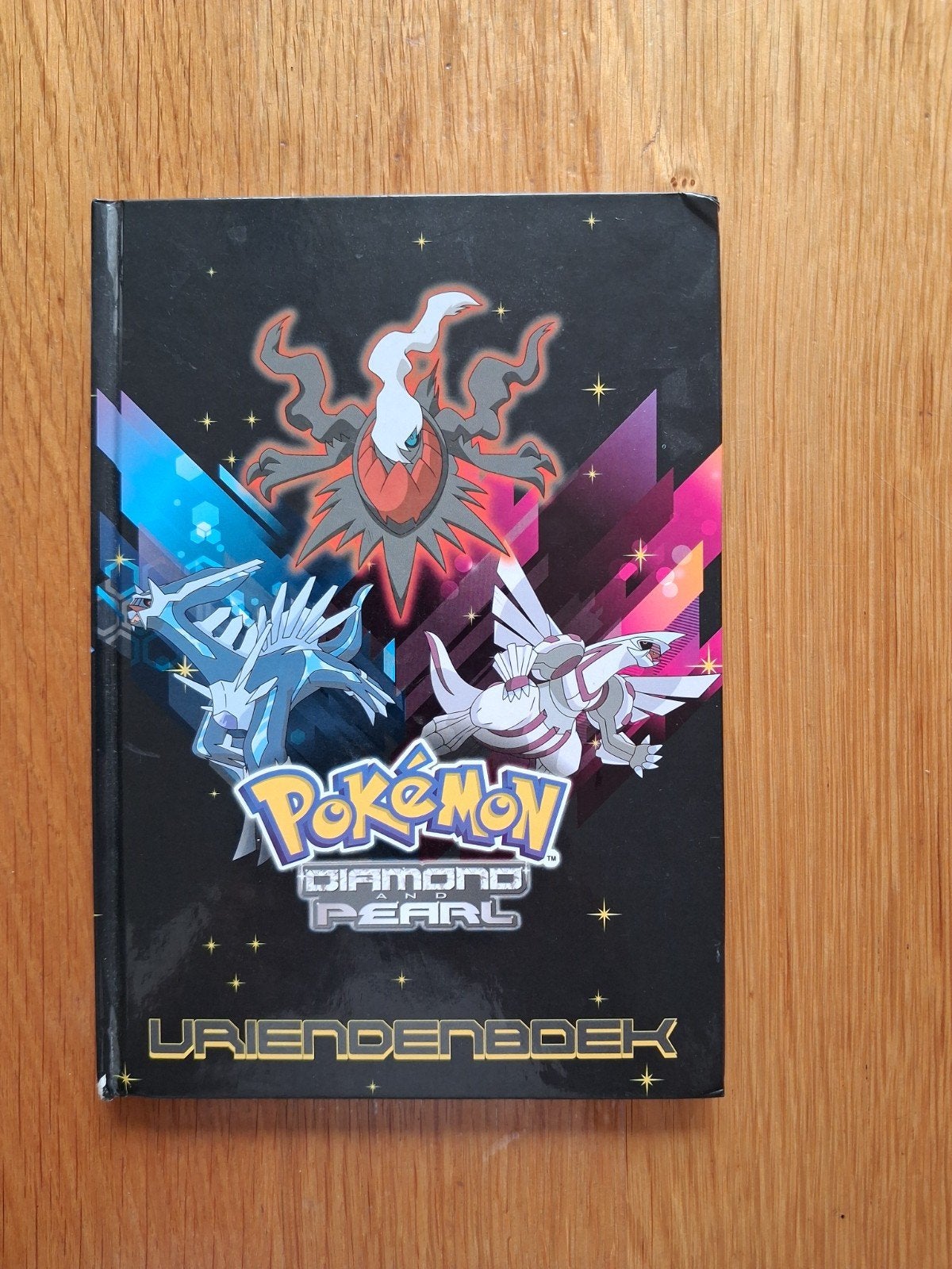 Pokémon Diamond Pearl Vriendenboek, Boeken, Ophalen of Verzenden, Zo goed als nieuw, Nintendo/Creatures Inc./GAME FREAK inc., Non-fictie